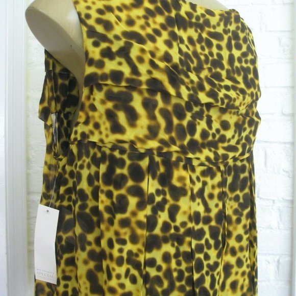 Versace 100% Silk Ruffle Tiered Top Size M - Picture 8 of 8